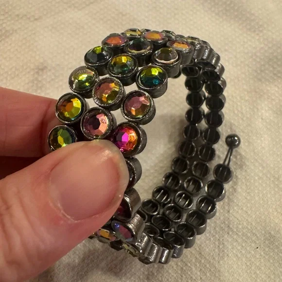 Multicolor Crystal Stretch Bracelet - Picture 5 of 5